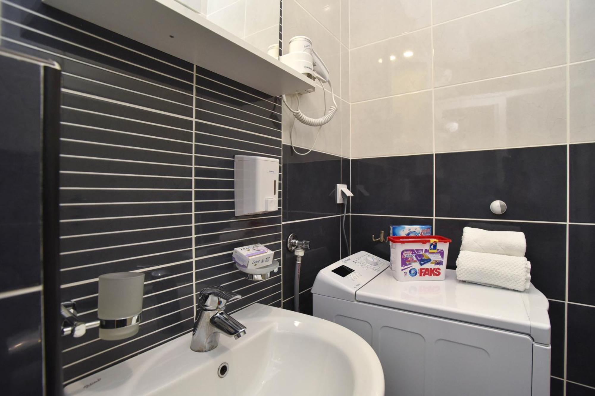 Apartment Golden Lavender Будва Экстерьер фото
